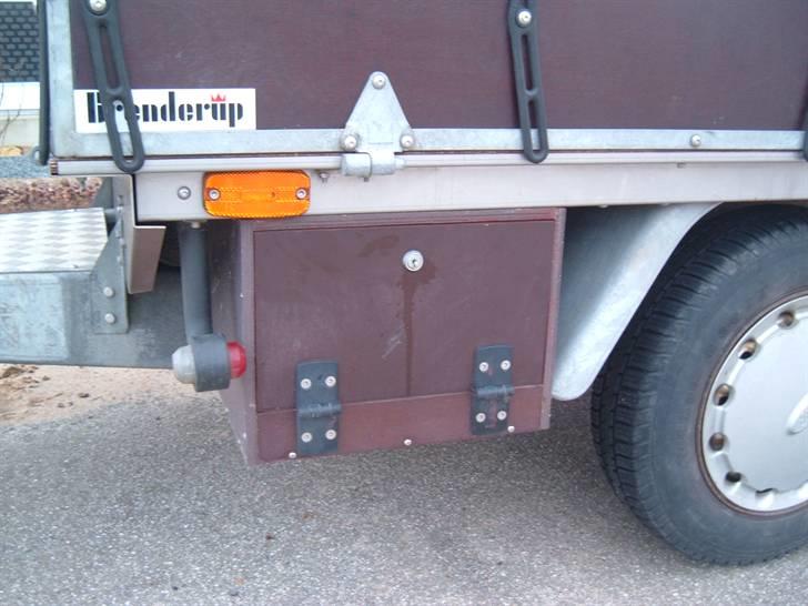 Danmarks flotteste trailer! - Dejlige vandtætte kasser som min makker's svigerfar Åge har lavet. billede 42