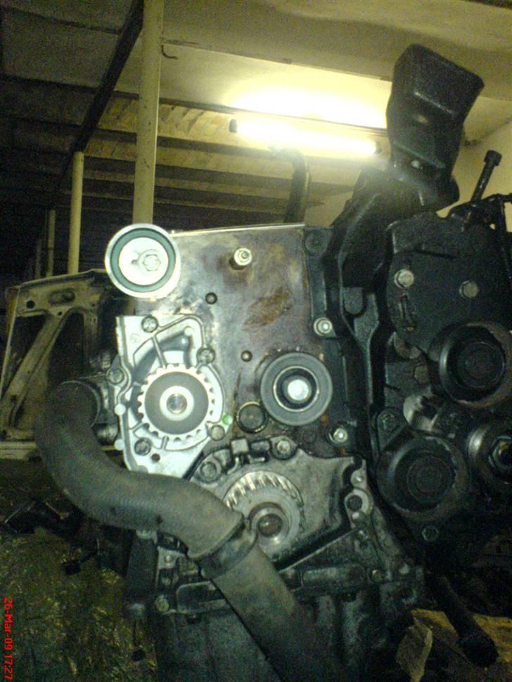 Nyt tuningsprojekt Peugeot 306 2.0 16v - Nye remhjul og vandpumpe. billede 17