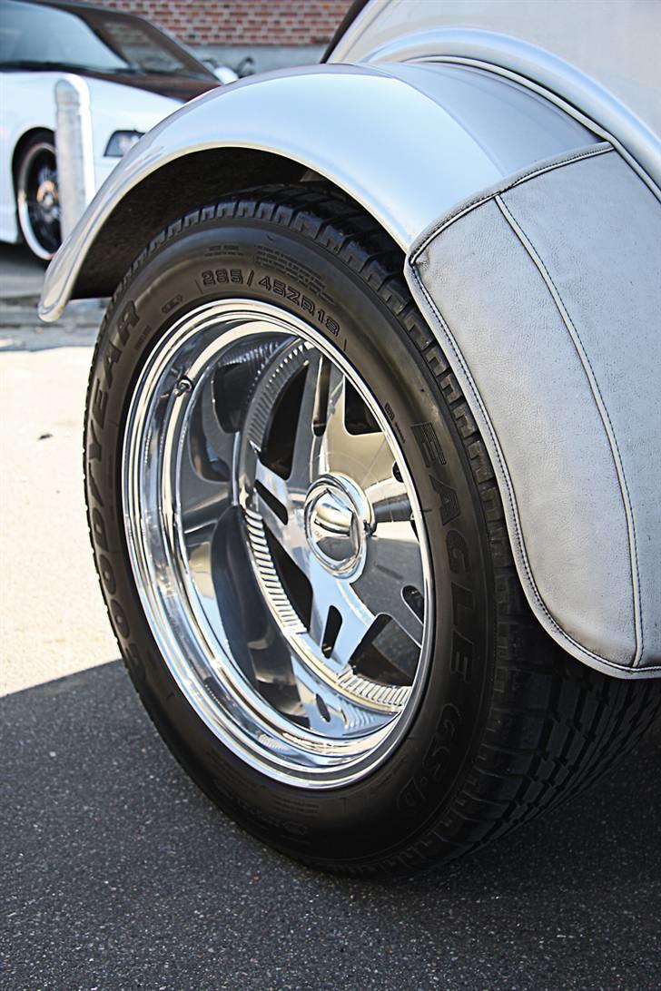 F&F og Extreme Car Parts træf i Esbjerg - HotRod Detaljer. Se mere af denne gennemførte klassiker længere nede af listen billede 21