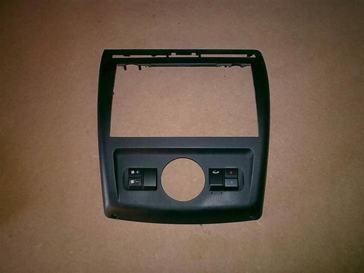 {{currentPhoto.altText}} billede {{currentPhoto.number}}