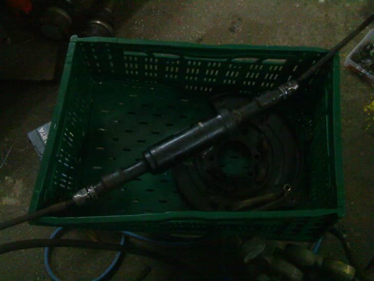 Renovering af 300ZX Twin Turbo "Tykke Bertha" - HICAS dele der for lidt sandblæsning senere. billede 169