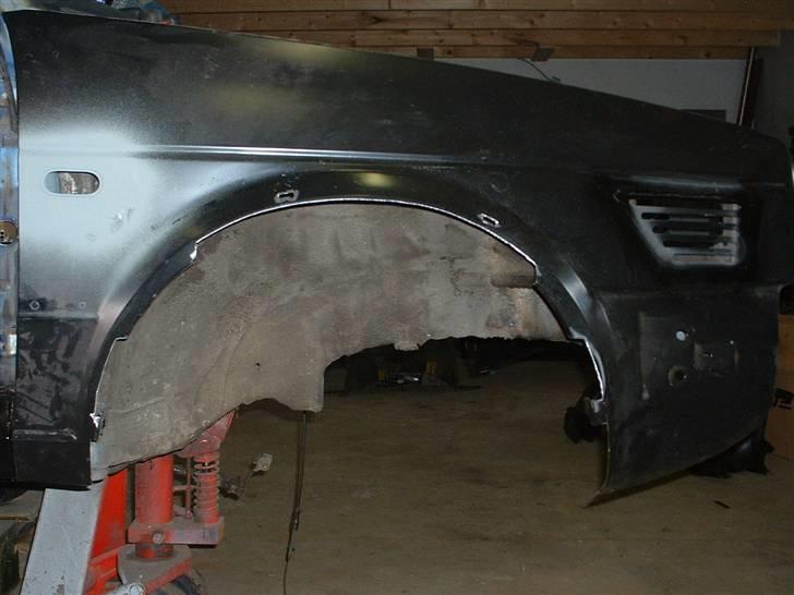 Golf 2 syncro projekt  - Højre forskærm er blevet  lavet om til G60 forkærm og så er der svejst golf 4 blink + T4 luftintag i billede 21