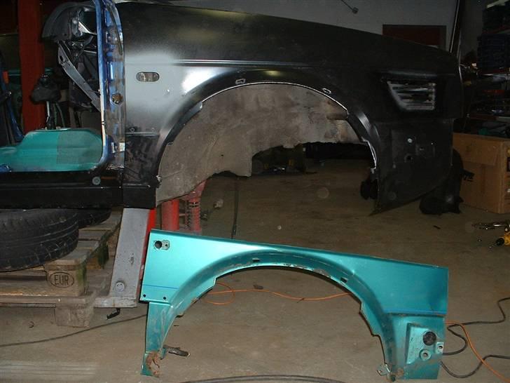 Golf 2 syncro projekt  - En orginal G60 skærmkant som er blevet brugt som model billede 23