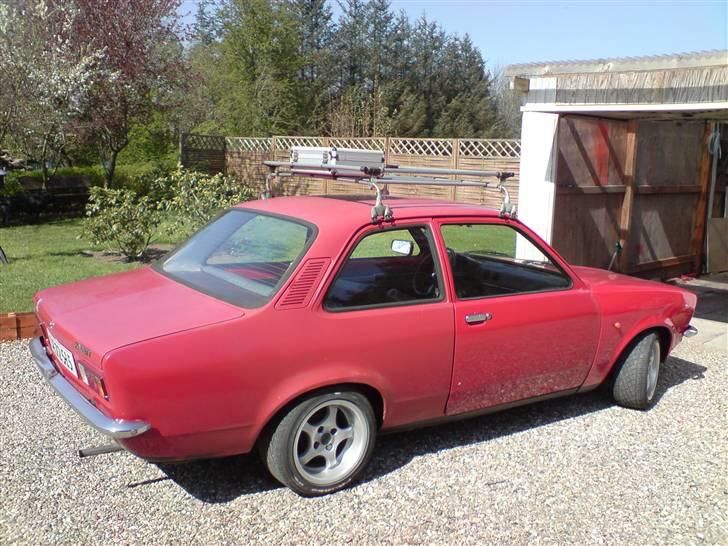 Tagbagage bærer på kadetten - Efter montering stadig lidt højt. billede 8