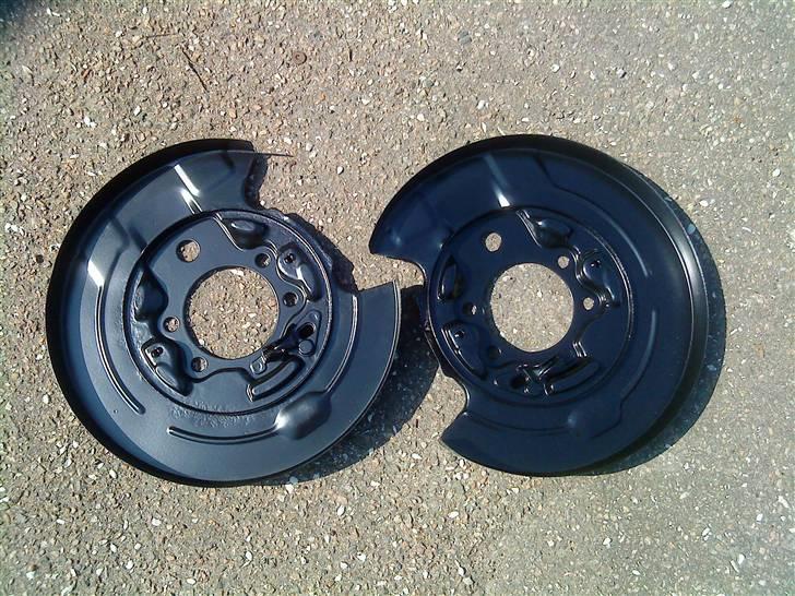 Renovering af 300ZX Twin Turbo "Tykke Bertha" - Fine pulverlakerede ankerplader. billede 206