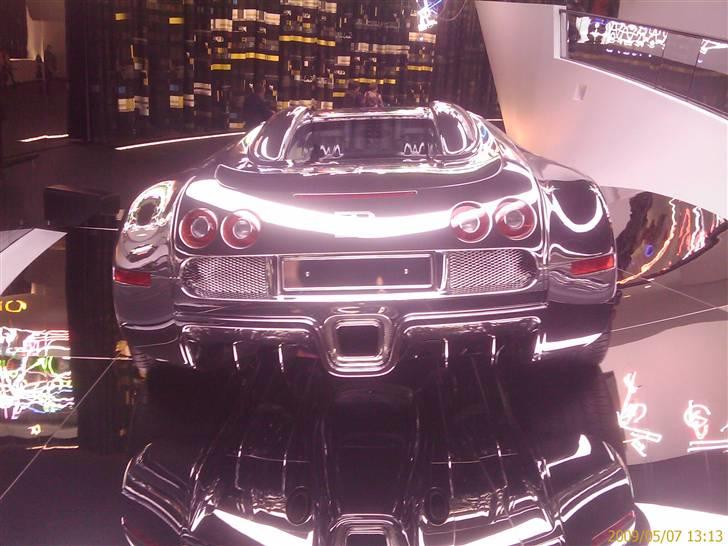 VW i  Wolfsburg / Autostadt  billede 5