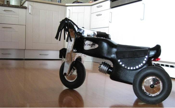 Blæret sangskjuler vi fik lavet :P billede 3