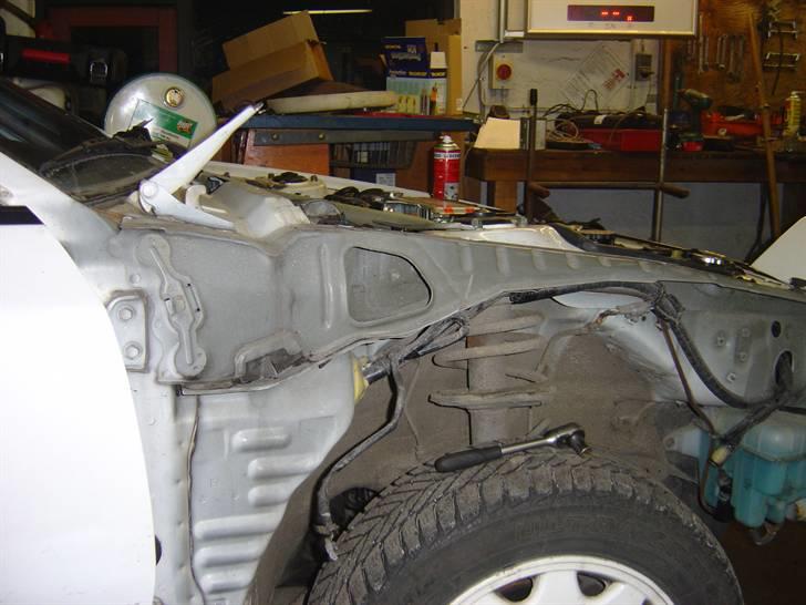 Celica ST165 under genopbygning billede 96