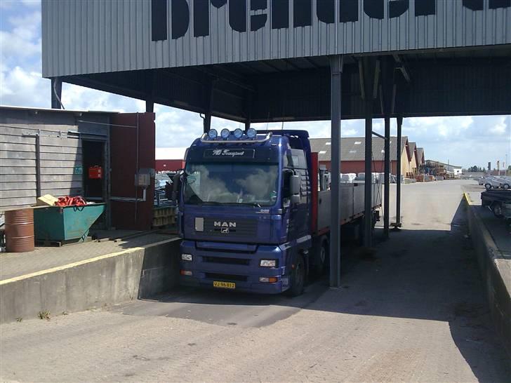 Billeder fra mine ture hos VB Transport - Så blev der læsset lidt trailere igen i Nørre Åby billede 52