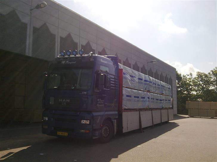 Billeder fra mine ture hos VB Transport - Så blev der læsset af i Skærbæk os. billede 53