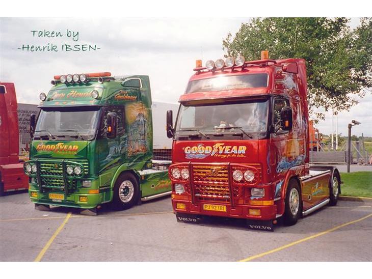 {{currentPhoto.altText}} billede {{currentPhoto.number}}