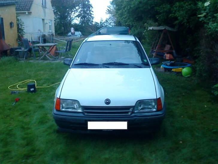 Hvad man ikke kan med en børste, sæbevand og en haveslange - FRONTEN EFTER billede 2