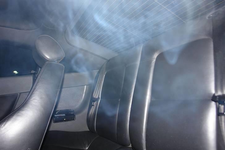 Røgkanon i aktion! - Her kan røgkanonen ses. billede 23