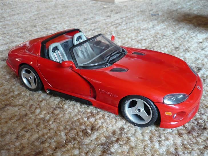Mine modelbiler 1:18 - Dodge viper billede 76