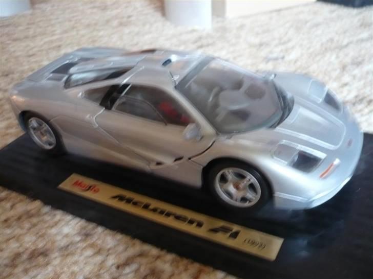 Mine modelbiler 1:18 - Mclaren f1 billede 79