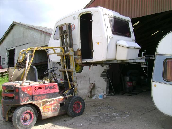 Min Safari 280 "GT"..  - Lige vores ene truck.. var lidt nemmere.. duede ikke rigtig på liften med den billede 42