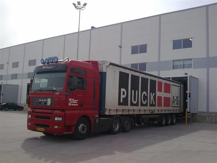 Billeder fra mine ture hos VB Transport - Oppe ved DHL i Vestby og læsse af. billede 93