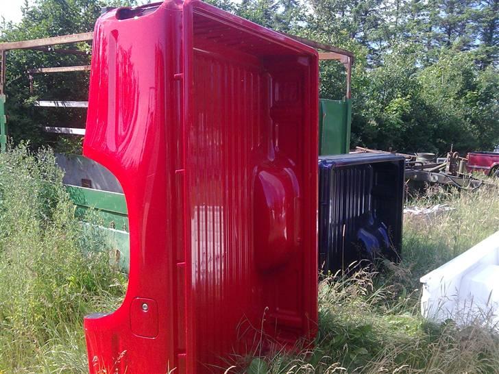 Til minde om Ove Bruun.. - Og så står der lige 3 sprit nye lad til Toyota Hilux'er..
 billede 8