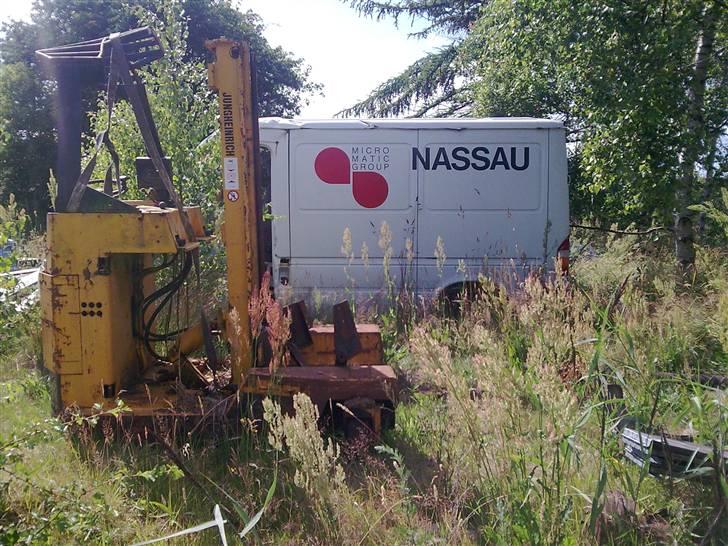 Til minde om Ove Bruun.. - Gammel Nassau firmavogn samt en gl gaffeltruck. billede 16
