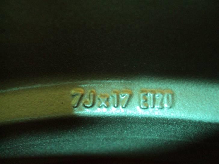 Renovering af Volvo alufælge - Det er størrelse på fælgene samt indpresningen. billede 11