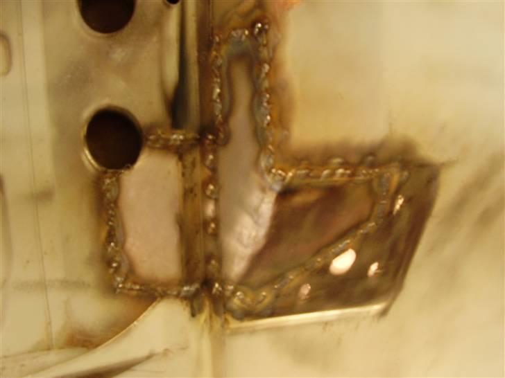 Alfa Romeo Alfetta GTV - Så blev der smedet lidt plade billede 43