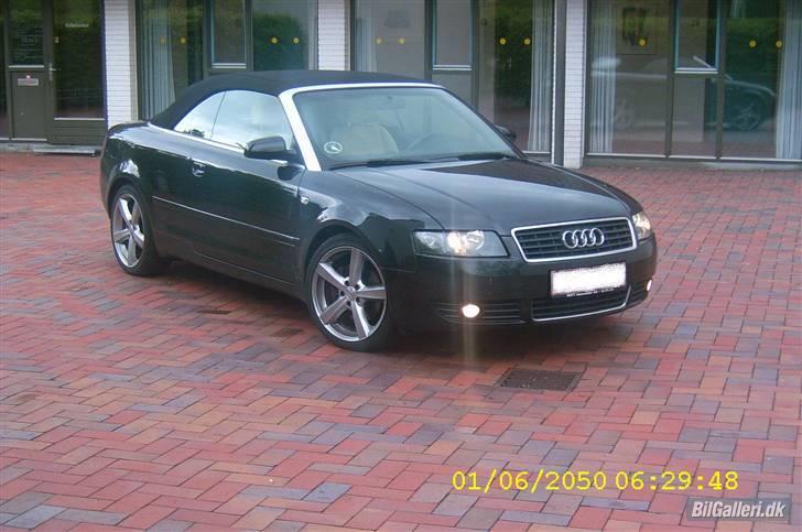 Audi a4 cabrio 2.4 V6  billede 1