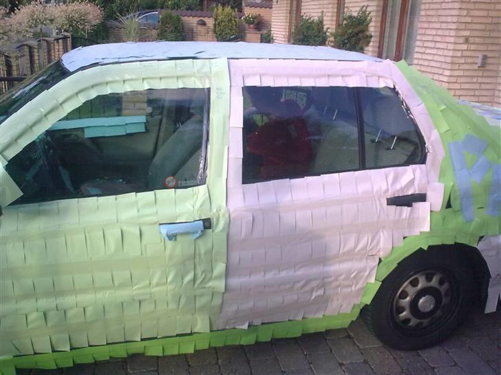 Vendte hjem til "Post it" bilen. billede 3