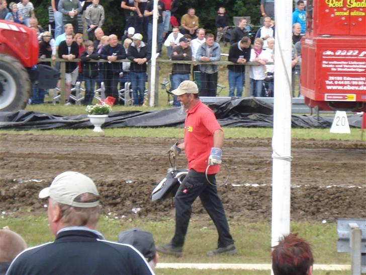 DTP ( Dansk Traktor Pulling ) i Herning 2009 - Super- og Pro Stock

lidt frontgitter / turbodele billede 19