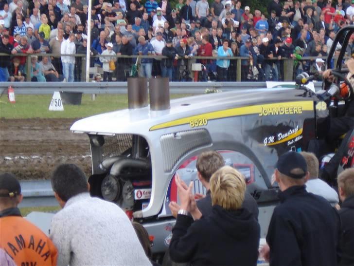 DTP ( Dansk Traktor Pulling ) i Herning 2009 - Super- og Pro Stock

ja sundt ser det ikke ud billede 24