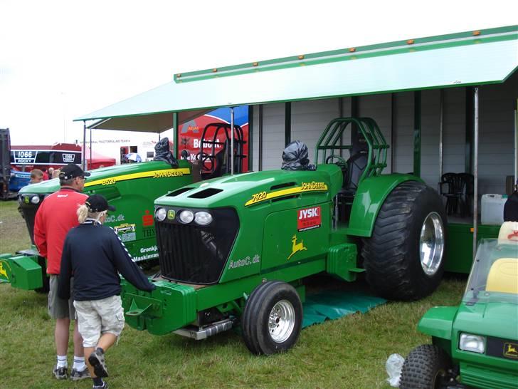 DTP ( Dansk Traktor Pulling ) i Herning 2009 - Super- og Pro Stock

John Deere billede 32