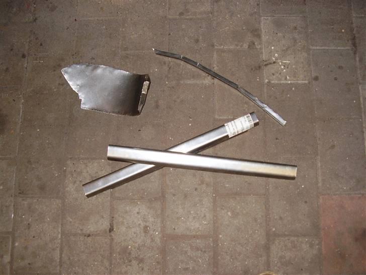 Alfa Romeo Alfetta GTV - Tilbukkede pladedele billede 57