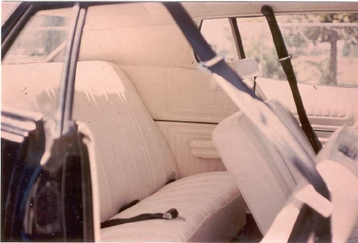 1975 Mercury Montego MX - Kabinen i helt pletfrit hvidt venyl. billede 17