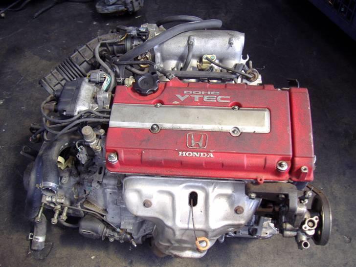 Min Nye Racer Motor Honda Vtec - Sådan så den ud i Japan inden den kom til DK... Tak Gadbjerg Motorimport www.motorimport.dk billede 3