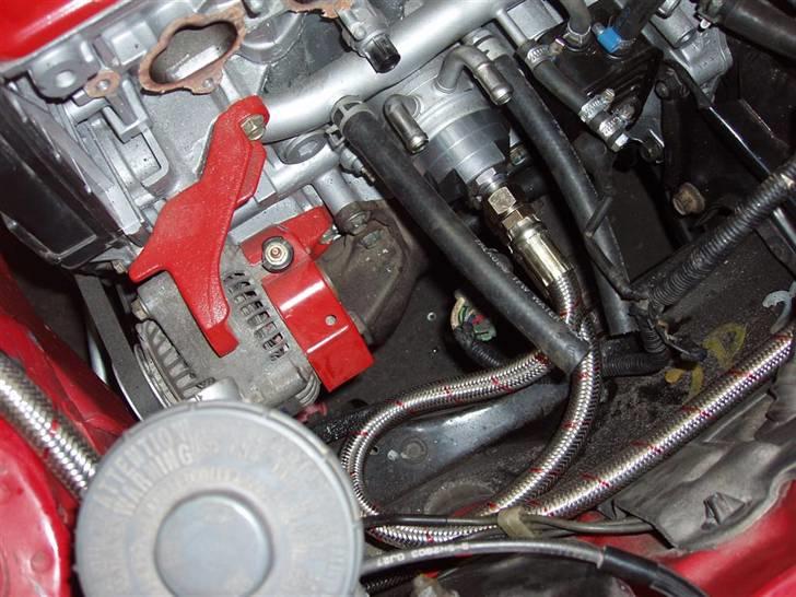 Min Nye Racer Motor Honda Vtec - Lige en Adaptor hvor Oliefilter skulle ha siddet men den sidder ved Benzinfilteret. billede 5