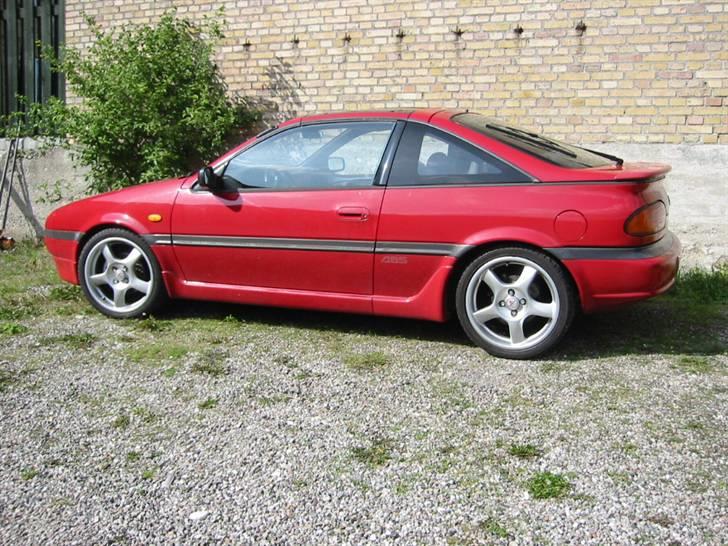 Nissan 100NX 2.0 GTi, Targa billede 4