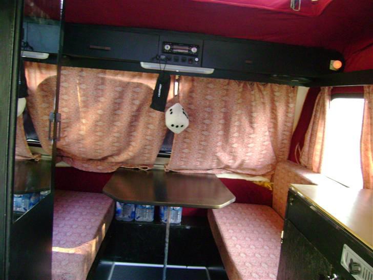 Min Safari 280 "GT"..  - Gardiner og hynder blir lavet om.. der skal noget andet stof til.. det er så grimt det der billede 43