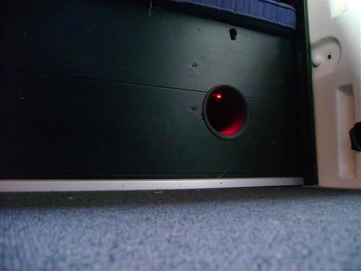 Min Safari 280 "GT"..  - 8" Sub i Coupled Cavity kabinet..  Rød diode som on / off indikation billede 51