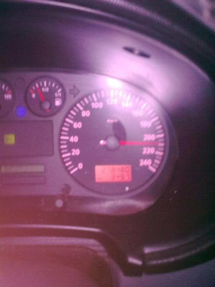 Min seat toledo sport - Tyskland s tur vi hva 5mánd på vej hjem fra tyskland os plus 50 kasser øl så den kan godt flytte sige men gå normal 225 tom med 3 i uden problemer billede 7