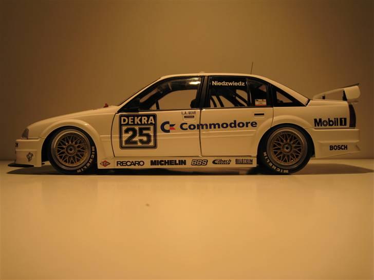 Modelbiler 1:18 Minichamps billede 12