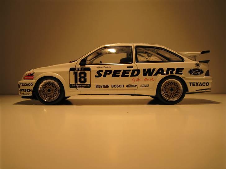 Modelbiler 1:18 Minichamps billede 46