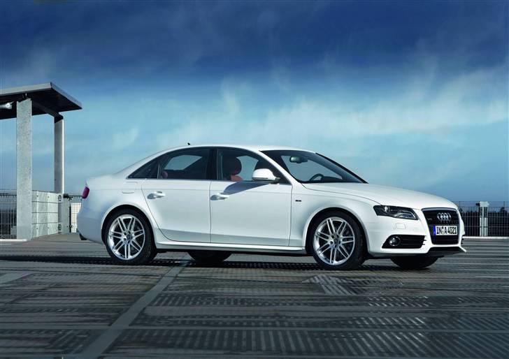 Bilgalleri.dk - Battle !! - 5. Battle - Audi A4

Original bilen... billede 9