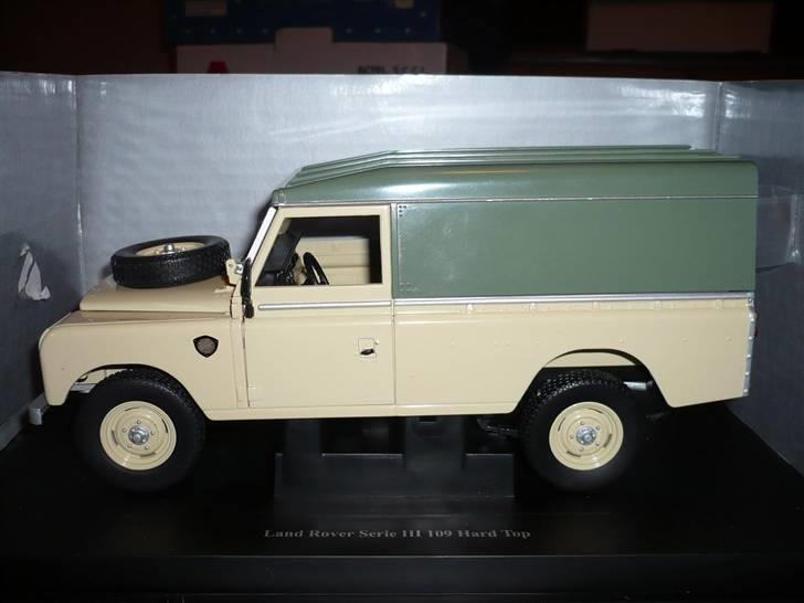 Mine modelbiler 1:18 - Land rover 109" billede 91