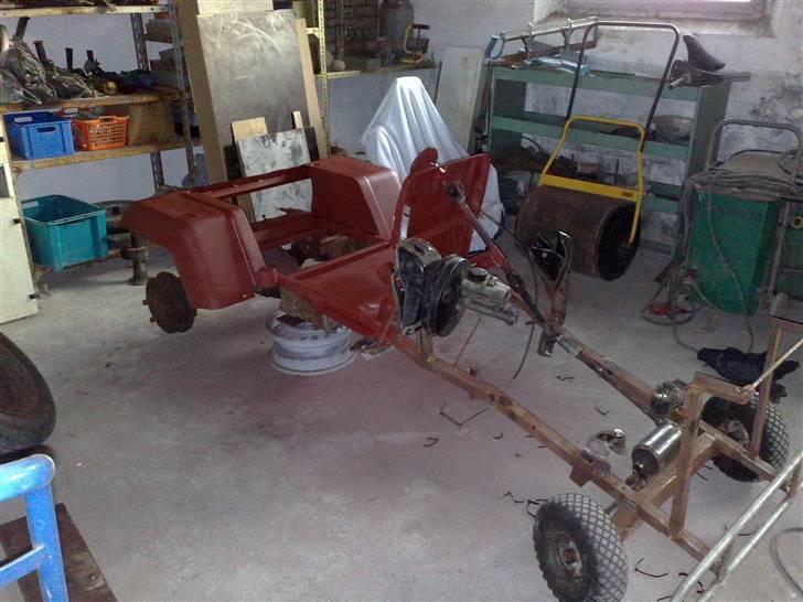 Garden Puller Projekt. - Efter trækket total adskillelse for så at grunde og gøre klar til larkering. billede 19