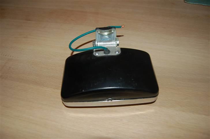 Købt frederacia stump market - Siem Comind Lygter, tænker de kan bruges som kørelyslygter Mål: 140 x 80 mm billede 11