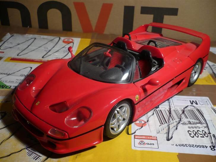 Mine modelbiler 1:18 - Ferrari f50 billede 96