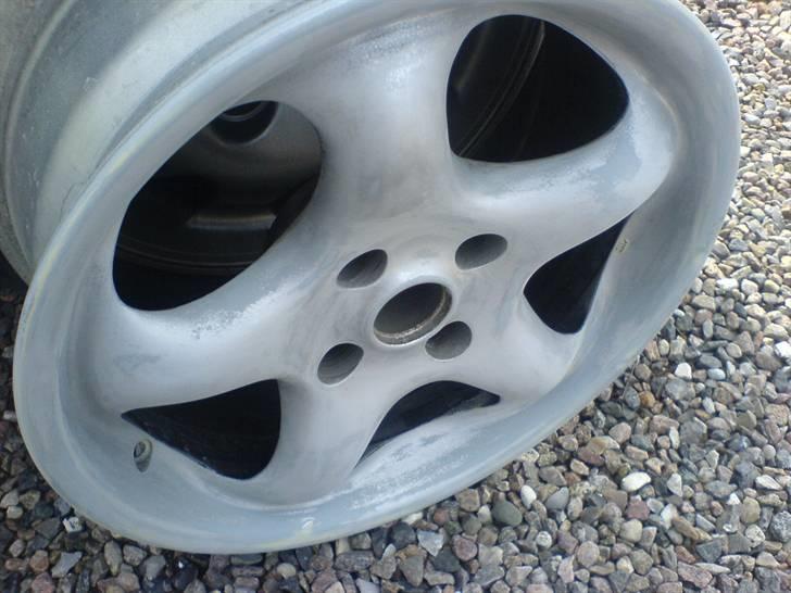 Renovering og lakering af fælge. - Til de så såen ud.. billede 8