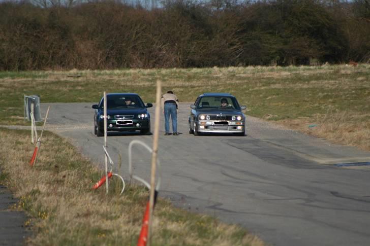  6 / 4 / 07  ( Kælderen / Tech 21 )  Sønderborg  billede 7