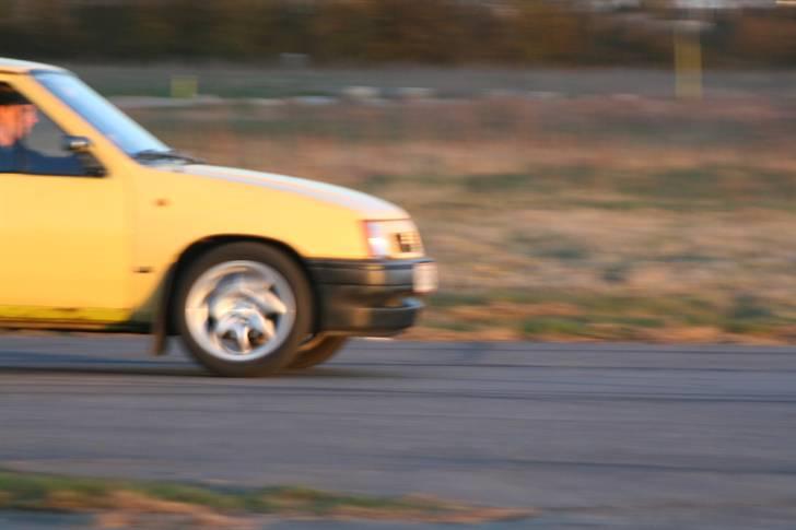  6 / 4 / 07  ( Kælderen / Tech 21 )  Sønderborg  billede 34