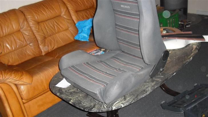 Skifte af pude på recaro sæde - Ind jeg stade billede 1