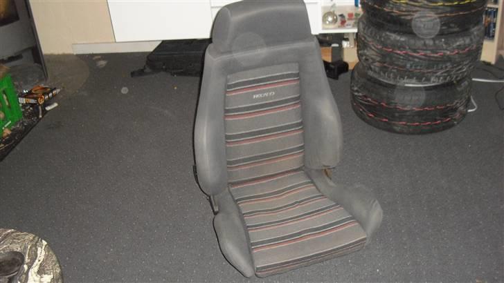 Skifte af pude på recaro sæde - Så blive vi færdi med den billede 21